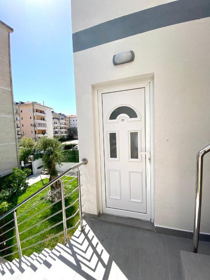 Apartments Monika Будва Екстериор снимка